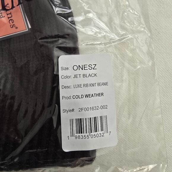 Vineyard Vines Cold Weather Black Luxe Rib Knit Beanie Hat Grey Pom Pom NEW - Picture 3 of 3